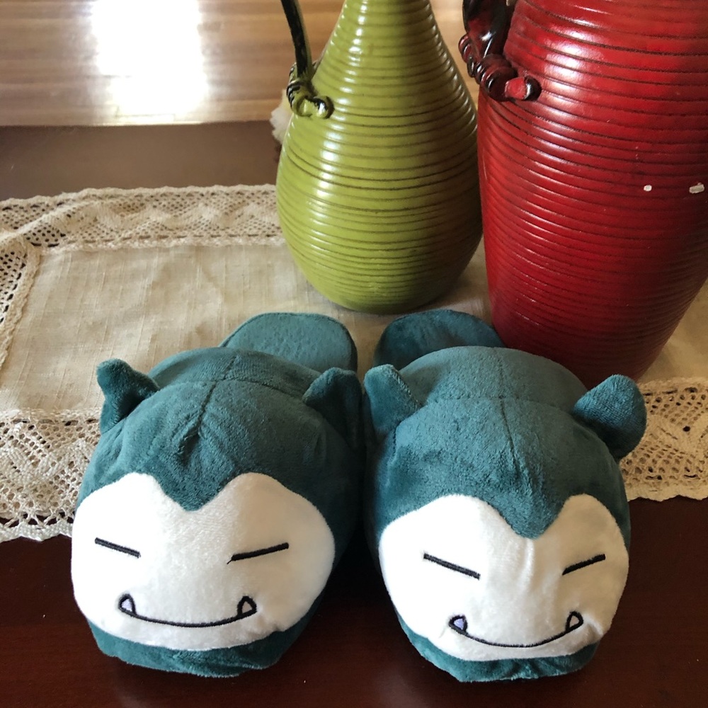 🔆 NEW Pokemon Slippers (Various Kinds) 🔆